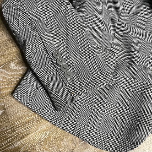 New York & Company Checkered Blazer - Picture 5 of 6
